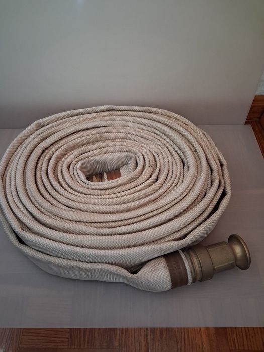 Mangueira de Incêndio com Válvula