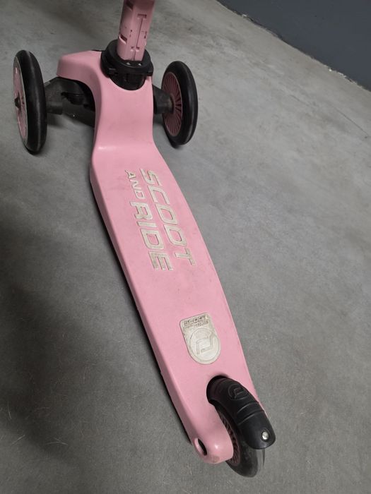 Hulajnoga scood and ride