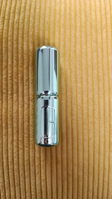 Clinique longwear lipstick pomadka 
Clinique Pop™ Longwear Lipstick