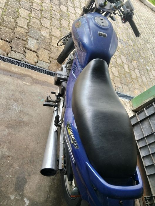 Vendo mota e 125