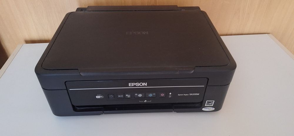 Epson Stylus NX230/SX235w