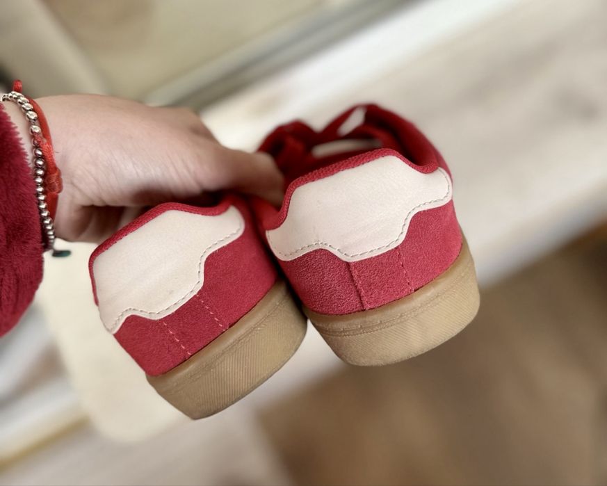 Шкіряні кеди Stradivarius 37 розмір