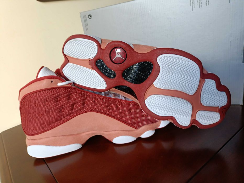 (r. 43/ US9,5) Nike Air JORDAN 13 Retro Dune Red DJ5982,-601