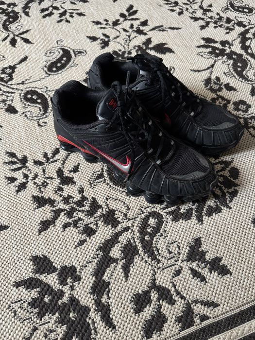 shox tl black and red