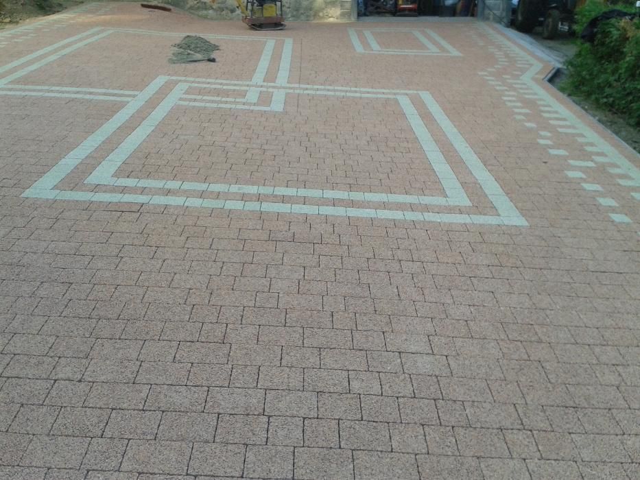 Brukarstwo, układanie kostki, usługi brukarskie, koparka, odwodnienia