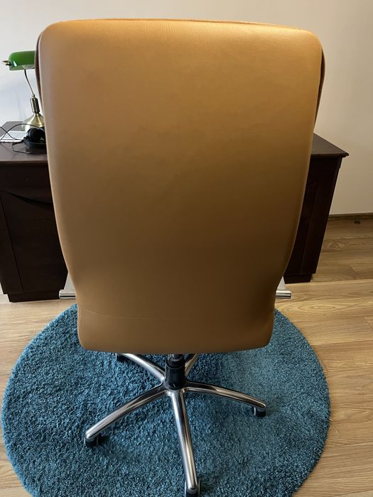 Fotel Orion skórzany gabinetowy biurowy stan b.dobry