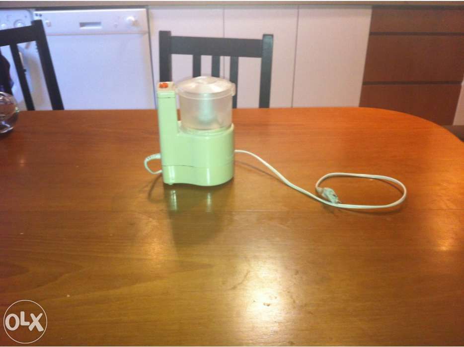 Maquina de Picar Kelmer