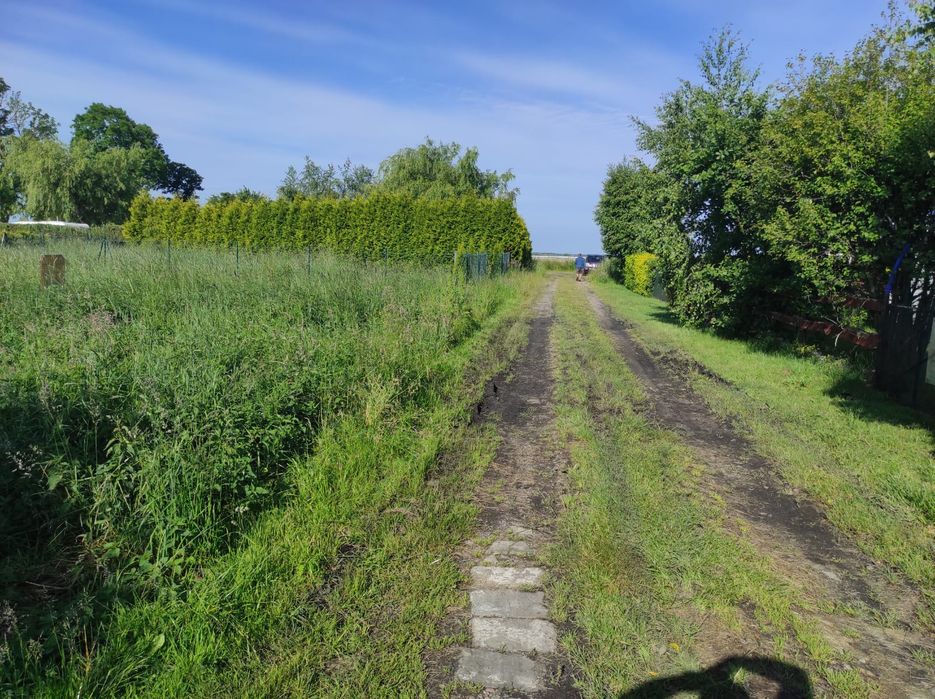 Działka Karwieńskie Błota
