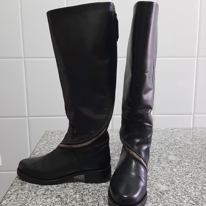 Venda botas em pele LUIS ONOFRE
