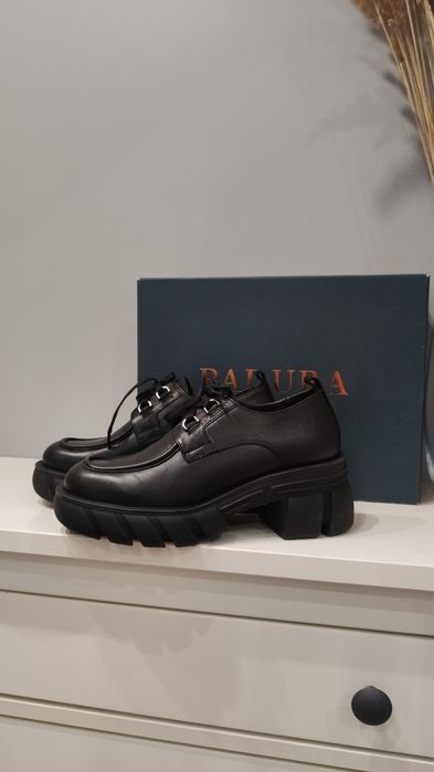 Nowe, półbuty Badura - skóra naturalna