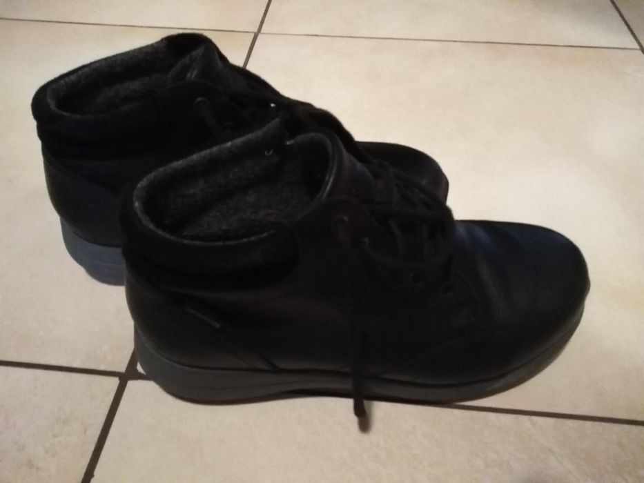 Buty skórzane New Feet , z membraną waterprof. Rozmiar 40