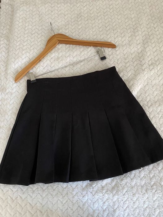 Stradivarius r. M plisowana mini jak nowa styl sezane Bershka