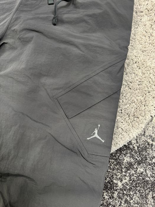 Оверсайз штани Jordan (Карго/Парашути),Сірі