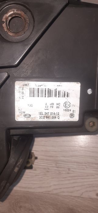 Lampy przód passat b6 orginał Hella