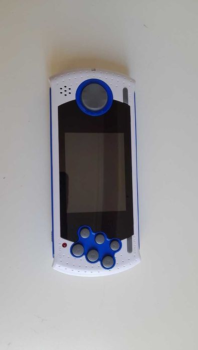 Consola com +80 JOGOS