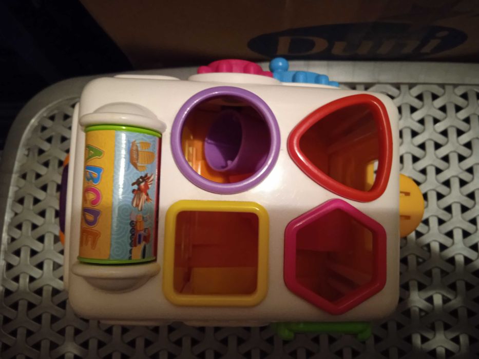 Interaktywne autko dla dziecka