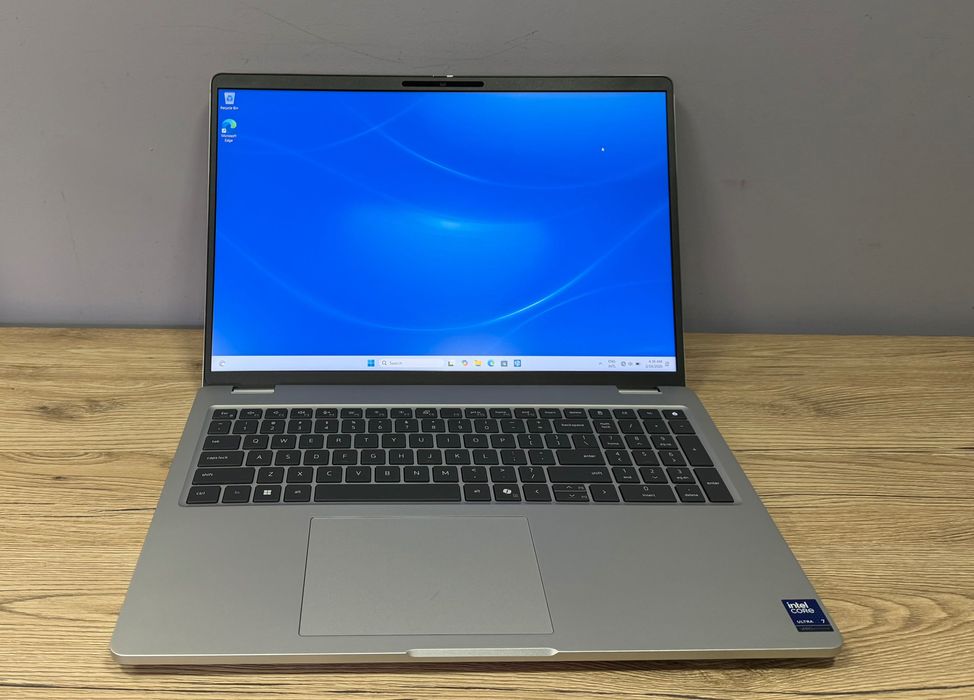 Dell Pro 16 Plus PB16250 ULTRA 7 265U\32 DDR5\512\FHD+\INTEL ARC
