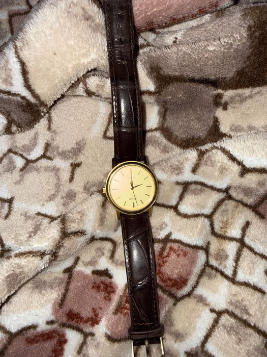 Продам часи Casio