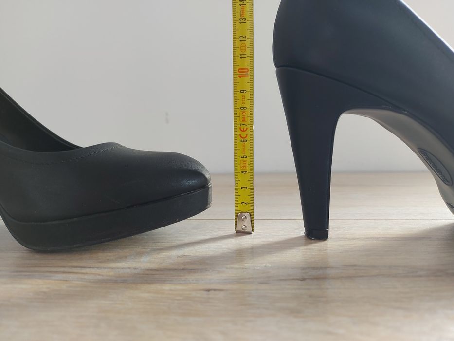 Buty Graceland Deichmann czółenka na obcasie 40