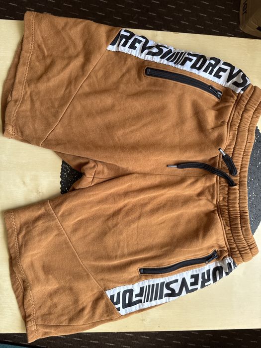 Krótkie spodenki chłopięce roz. 158 H&M