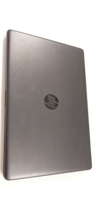 HP 15 - Core i5-8265U - 8 GB - SSD 256 GB QWERTY - Português