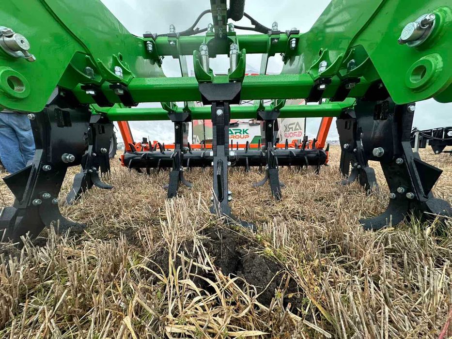 Глибокорозпушувач ГРА (АРК-ГРУП) (ГРС, ГРН, АГР, рихлітєль, чизель)