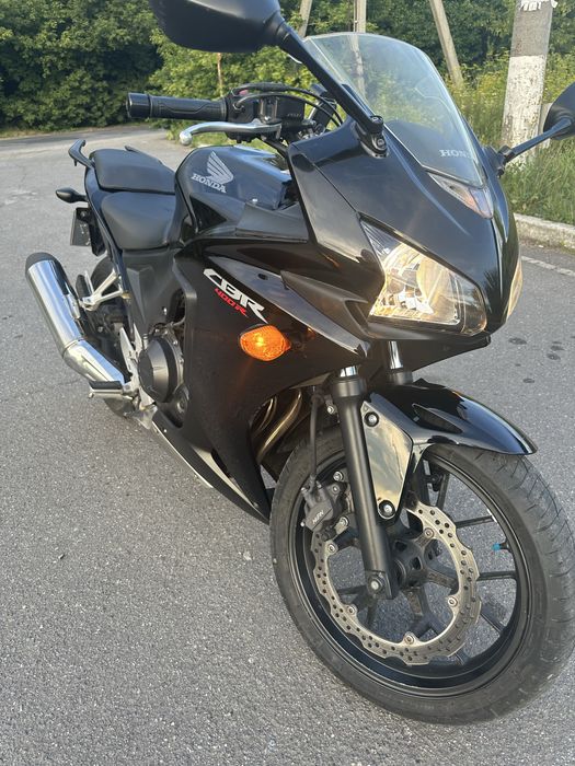 Продам Honda CBR 400 R