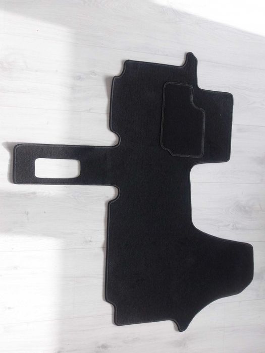 Dywaniki Welurowe OPEL VIVARO RENAULT TRAFIC Nissan Primastar Rok 01-1