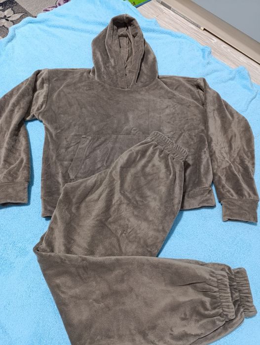 Спортивний костюм 140