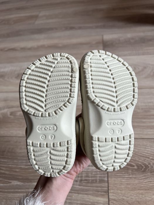 Crocs C7 дитячі сандалі