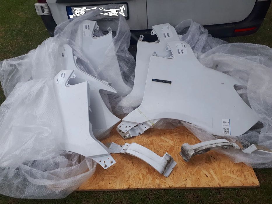 MERCEDES SPRINTER 907 910 BŁOTNIK PRZEDNI LEWY PRAWY ORYGINAŁ