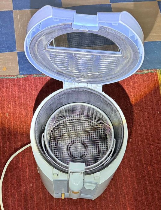 Фритюрница PHILIPS