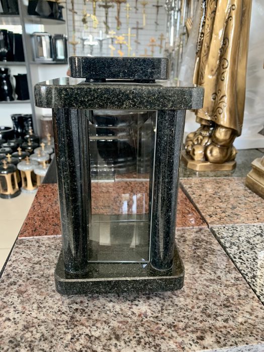 Новинка Підсвічник (лампадка) з граніту.