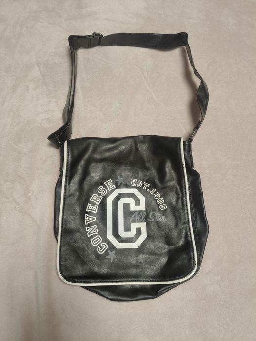 Nowa czarna torebka Converse