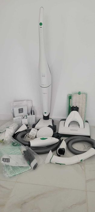 Vendo Aspirador vertical sem fio Kobold VB100.