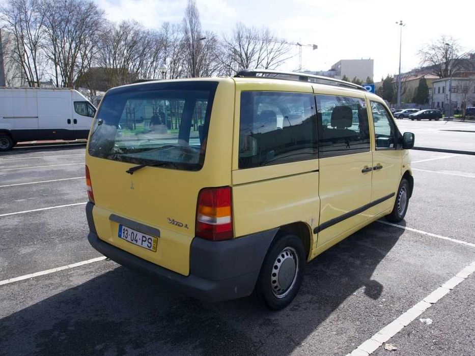 Mercedes Vito Camper Van / Surf Van – Cama – Pronta para Viagens