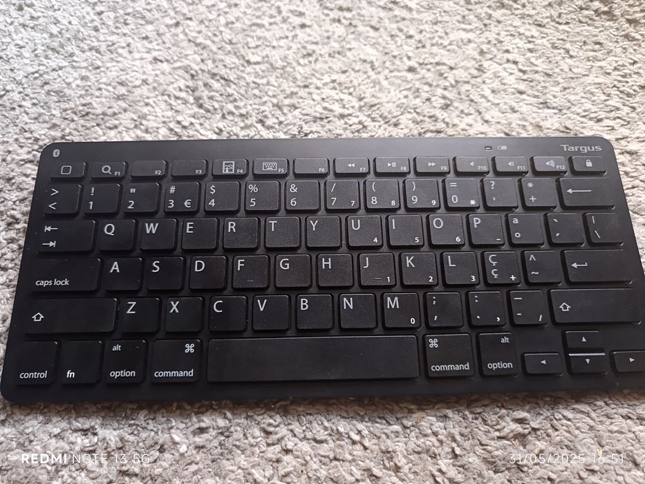 Targus  Teclado Sem Fios Bluetooth Preto PT
