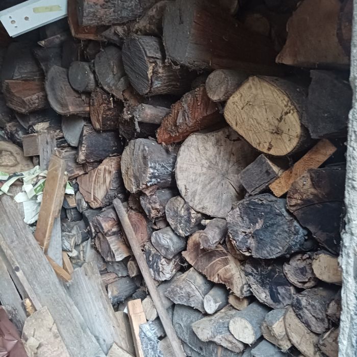 Drewno opałowe sucheo