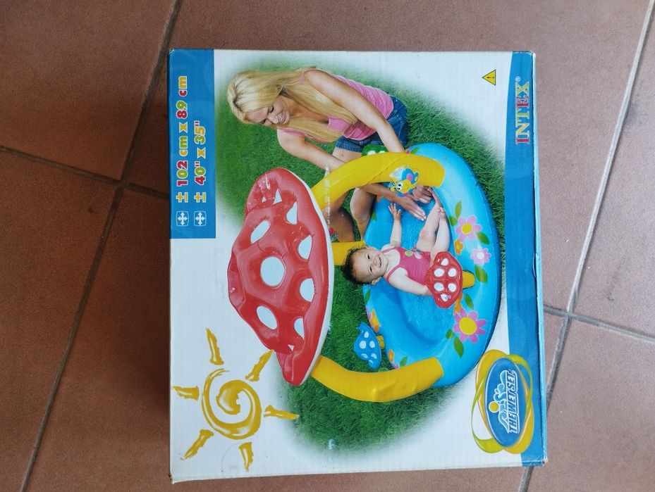 Piscina cogumelo para bebés