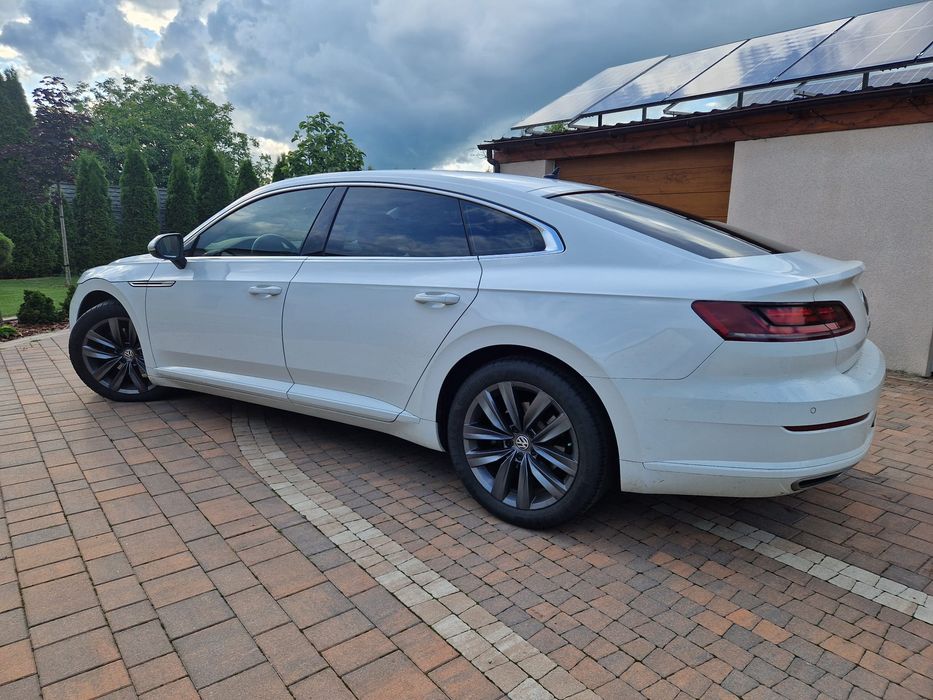 Arteon 2.0 TSI mały przebieg Polski salon.