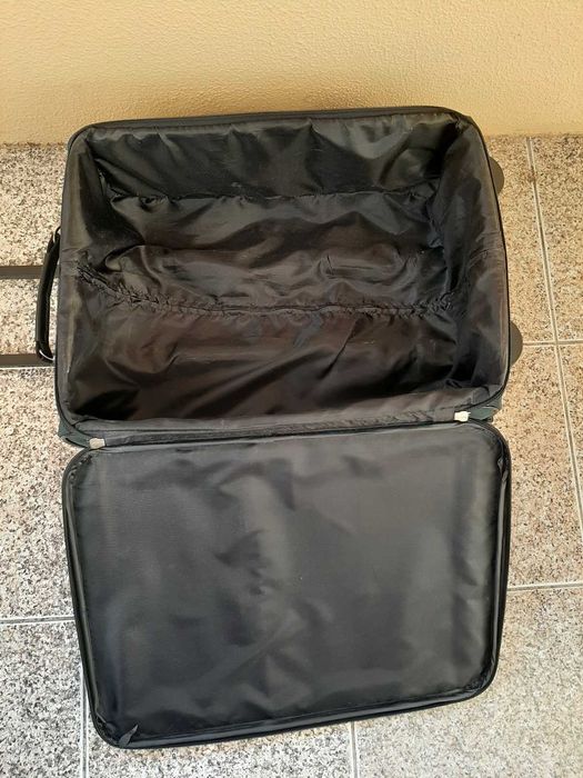 Mala de Viagem Jameson Usada – Merchandise Oficial