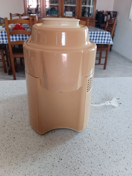 Máquina de fazer sumos naturais -Moulinex