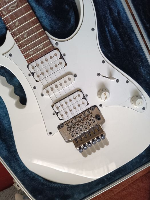 Гітара Ibanez ( Steve Vai )