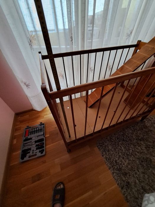 Дитяче ліжечко з матрацом