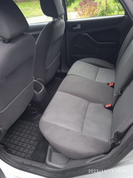 Форд фокус , свіжопригнаний з Німеччини 1,6 бензин