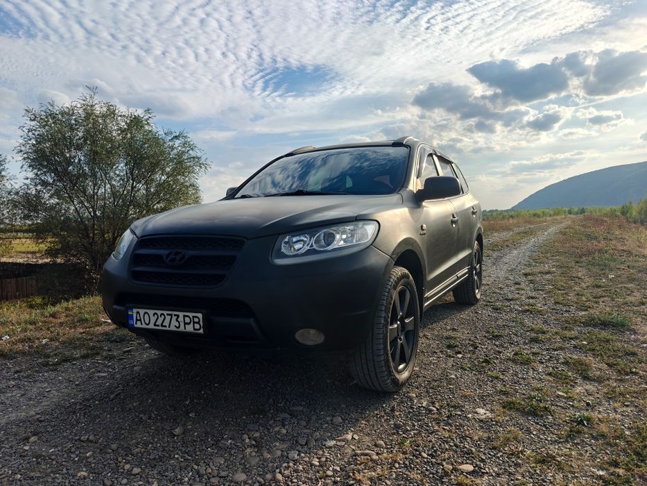 Продам Huindai Santafe