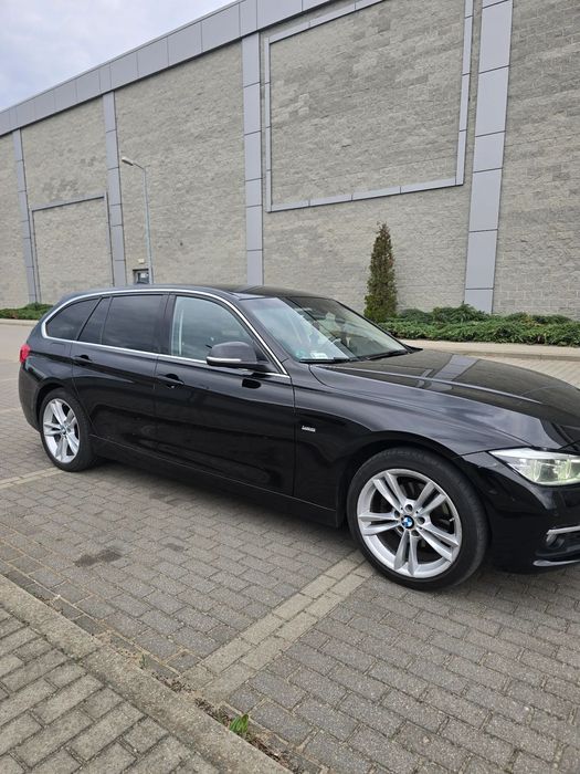 BMW Seria 3 BMW Xdrive Luxury Line 190 KM Automat