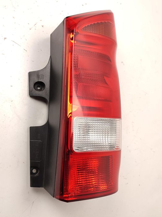 Lampa tylna prawa prawy tył mercedes vito iii w447 2014–