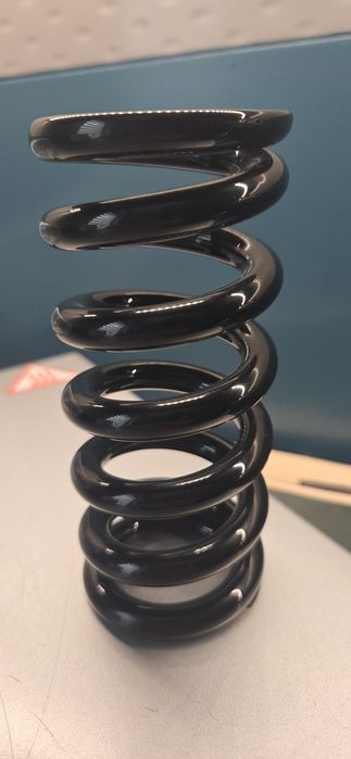 Oryginalna Sprężyna 600x2.35 do damperów FOX rower.