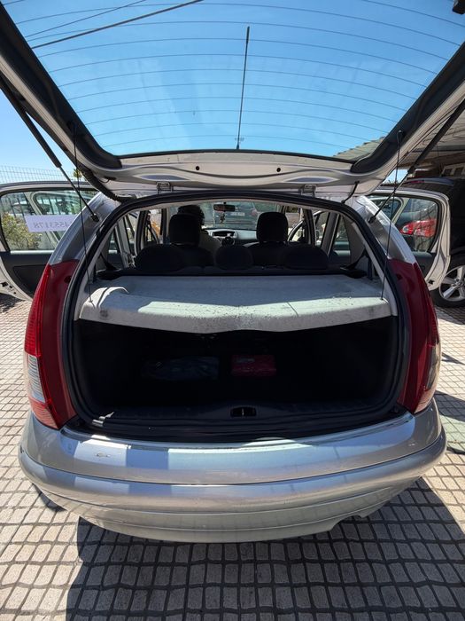 Carro Citroen C3 1.4 HDI 5 lugares